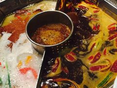 -佬土鹅肠火锅(解放路店)