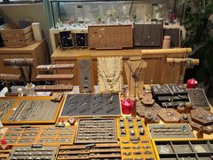 -隐工匠·银饰·烧玻璃DIY手工坊(蓝·芳华店)