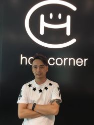 -HAIR CORNER