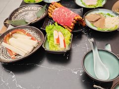 -湊湊火锅·茶憩(颐堤港店)