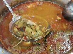 -顺水湾·牛肉牛杂火锅(驾鹤店)