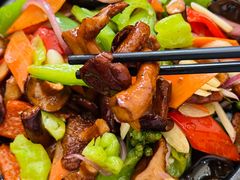 -原林野山菌火锅·炒菌(关上野生菌一条街店)