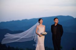 -金夫人婚纱摄影(西昌店)