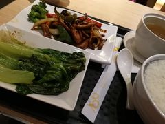 酱爆茶树菇鸡柳饭-大家乐(广州荔湾领展广场店)