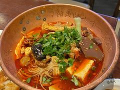 -成都你六姐·牛肉冒菜(城市集市合生汇店)