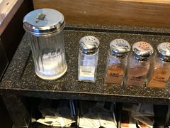 -星巴克臻选(盐城金鹰聚龙湖店)