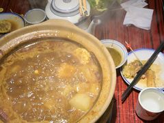 -沙胆彪炭炉牛杂煲(上海日月光广场店)