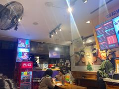 -渝和喵叔米线(南坪万达店)