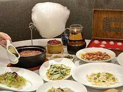-荟廷·晶萃(陆家嘴尚悦湾店)