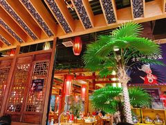 -野山舂·贵州现舂酸汤火锅(鸿通城店)