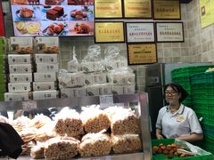 面包甜点陈列柜-闻酥园(大慈寺店)