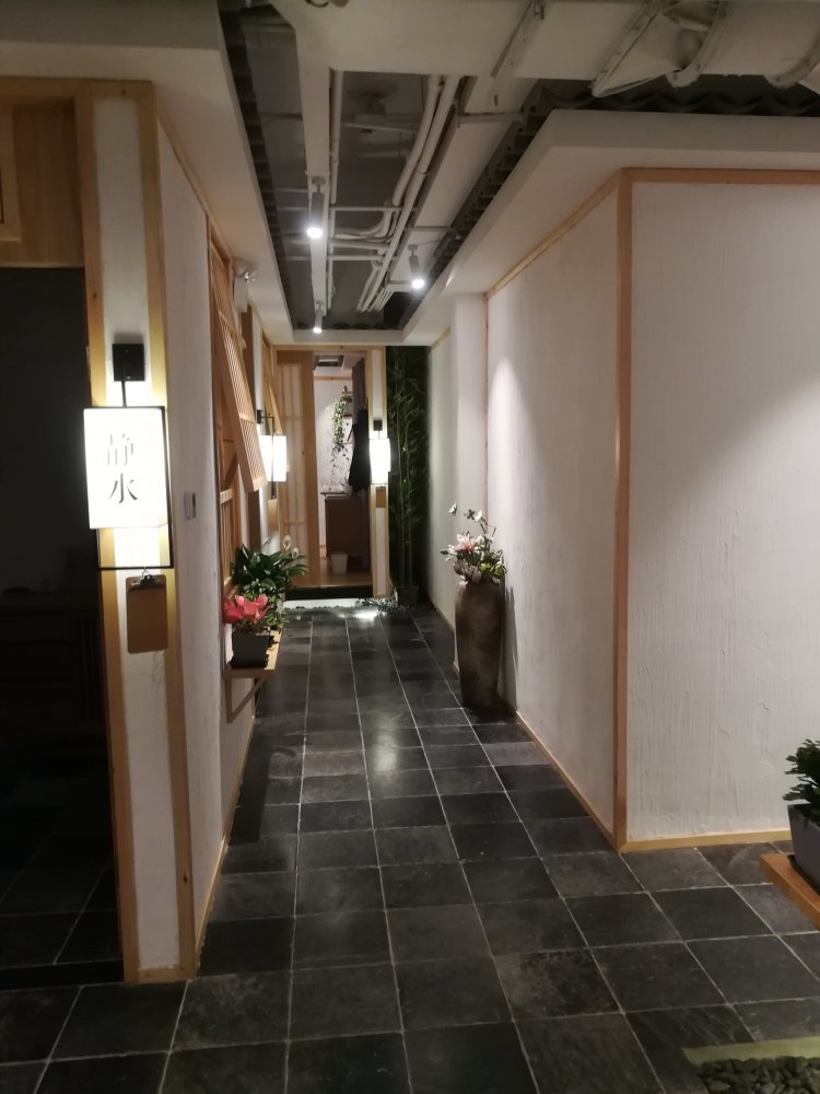 瓦舍茶馆里的品茗与赏味