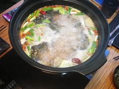 -陆记牛庄·碳锅龙虾烧烤(爱上花园店)