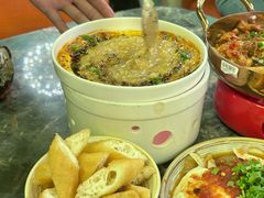 -浩海火燒雲傣家菜(芮欧百货店)