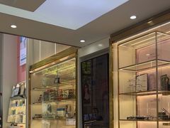 -世纪大明眼镜·蔡司战略授权店(汉街店)
