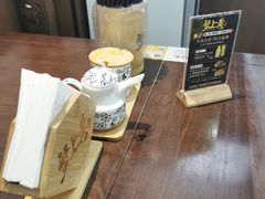 -蟹上黄·蟹黄面·江南糖水(人民广场店)