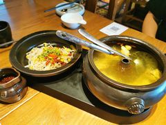 -云海肴·汽锅鸡·云南菜(天山百盛优客店)