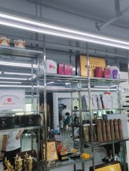 -宫铭烫发染发接发店