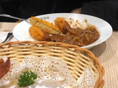 牛肉烩饭加可乐饼-CoCo壱番屋