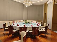 -鑫港胜牛氏辈养生火锅(经开店)