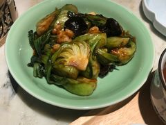 -弄堂里(西溪龙湖天街店)