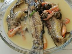 河三鲜-太湖好灶头土菜馆(石公路店)