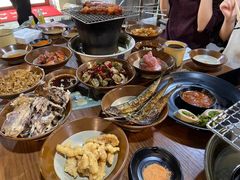 -喝丢一只鞋·东北烤肉·烧烤·铜火锅(江宁店)