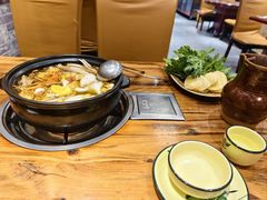 -菌之家·专业纯野生菌火锅·特色炒菌