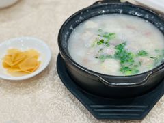 荔芋鱼滑牛肉粥-麒麟中餐厅·经典粤菜·地道菜式老字号(广州长隆酒店)