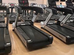 -奇迹健身(SM广场店)