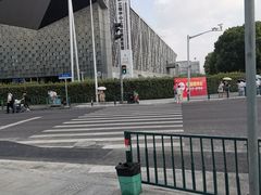 -东浩兰生上海世博展览馆