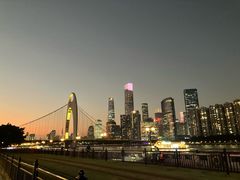 -琶醍壹号•音乐江景餐吧