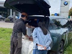 -南充通源宝马4S店(高坪店)