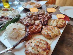 什锦烤肉饼及烤羊排-苏坦土耳其餐厅(白云宾馆店)