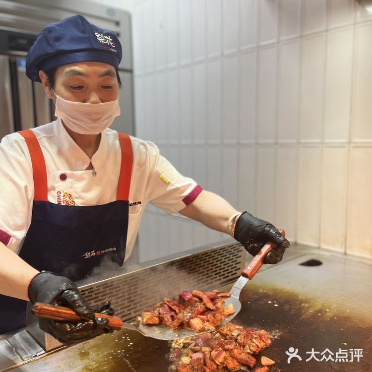 暑假朋友聚会来梨花🌸啊