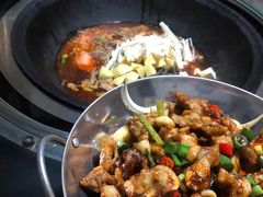 -人民公社铁锅炖·东北菜(卫国道店)