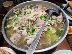 -全牛匠·乐山跷脚牛肉(西单华威约饭街店)