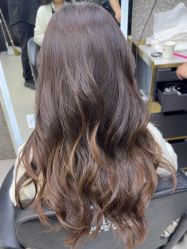 -苏奇发型·烫发染发