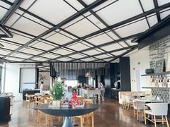 -瑰丽酒店·海吧·天际下午茶·现场DJ·天台酒吧