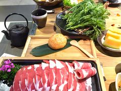 飞鱼籽墨鱼滑-湊湊火锅·茶憩(杭州湖滨银泰in77店)