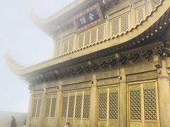-峨嵋山金顶