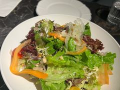 -LESCEDARS Brasserie Bistro香柏树