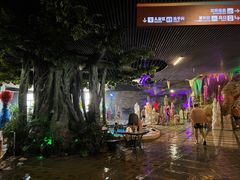 -泉城欧乐堡戏水湾艺术养生温泉