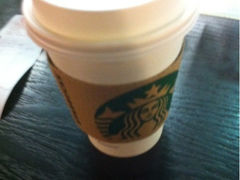 iphone_upload_pic-星巴克(浦东机场T2到达店)