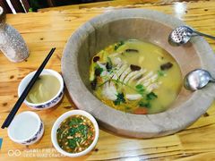 -云南野生菌石锅鱼石锅鸡(大金塔店)