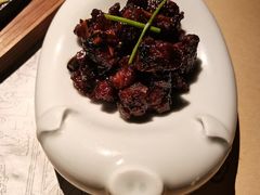 -穹六人间 people 6(岳阳路店)