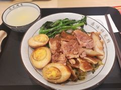 鹅肉拼猪耳-狮头牌卤味研究所·卤味饭(花城汇南区店)