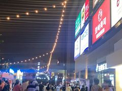 -绿地风尚天地广场