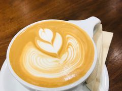 -ZING COFFEE 镜咖啡
