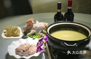 Bird's Nest Sea Cucumber Pork Belly Chicken Stew